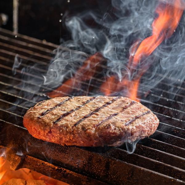 【추천 No.1】앵거스 쇠고기 사용, 쇠고기 100%! 부처 햄버거 샐러드 뷔페 포함 180g