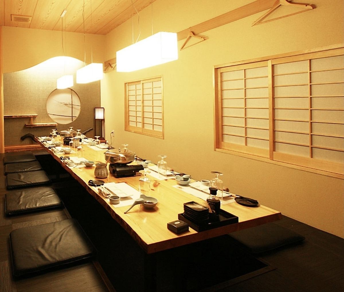 You can spend a relaxing time in a private room where you can enjoy the Japanese atmosphere.