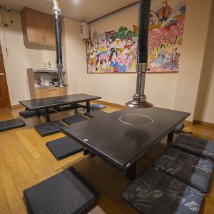 2階に座敷席をご用意しております。最大20名様まで収容可能です。