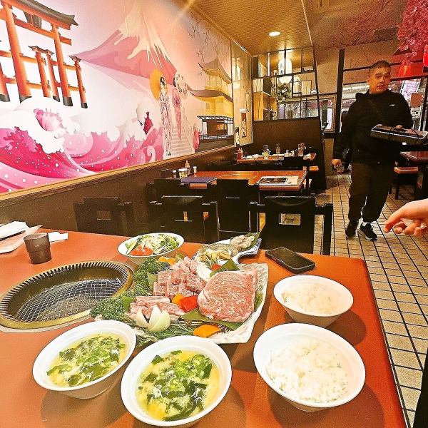 【エスニックな味わいも◎】焼肉食べ放題メニューのほか、ベトナム料理や中華料理もご堪能いただけます