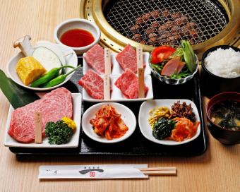 Lunch is also luxurious! Lunch Kaiseki where you can enjoy Japanese black beef lean steak! 2948 yen