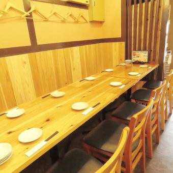 Table seats are available for up to 10 people ☆ Please use it for various banquets ♪