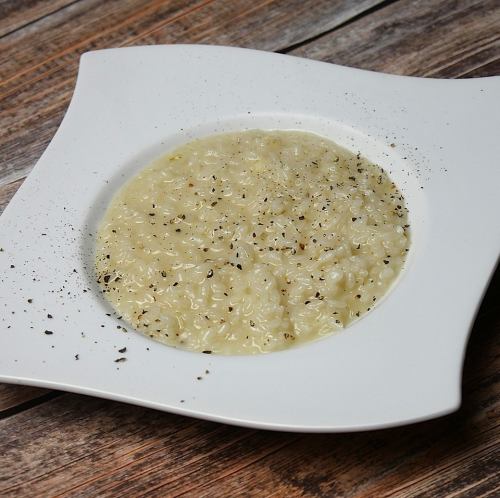 ゴルゴンゾーラとパルミジャーノのリゾット