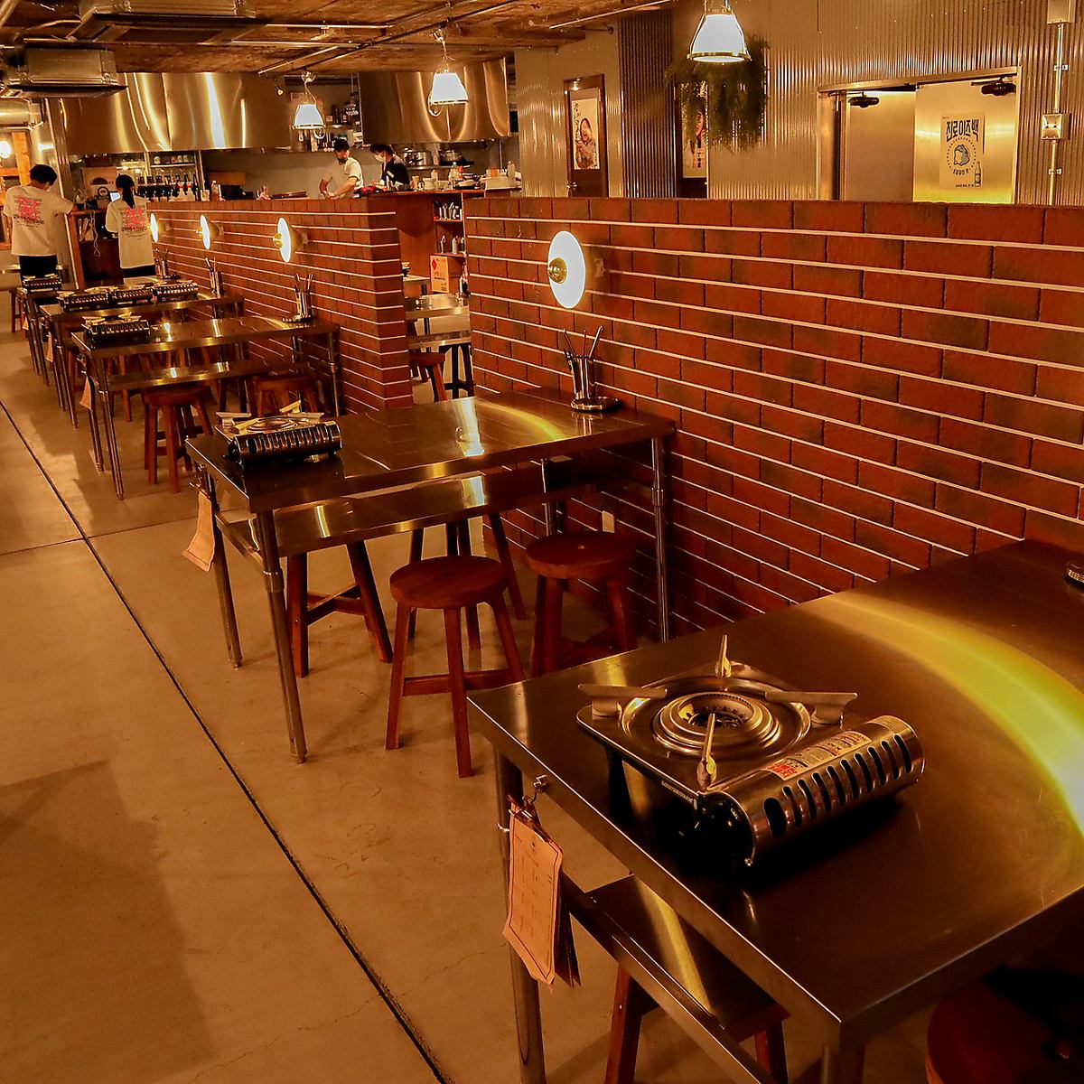 This is the place where you can enjoy authentic Korean flavors in a stylish space in Umeda!