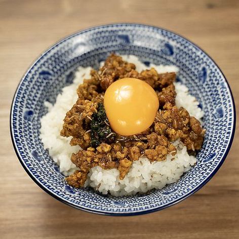 ラムそぼろ丼