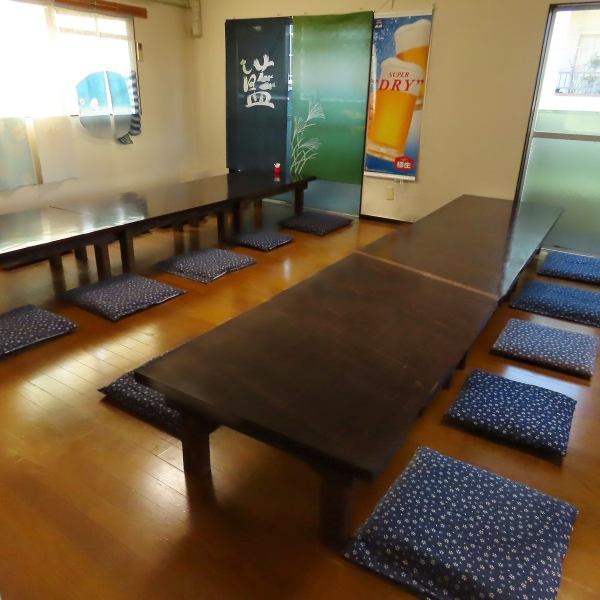 ご宴会や特別なお食事会など様々なご利用シーンにそっとなじむ、和の風情あふれる店内が自慢です。お子様連れのお客様も安心の、ゆったりとくつろいで頂ける開放的な個室のお席をご用意しておりますので、ご家族で宮崎の恵み満載の海鮮料理を味わう思い出に是非ご利用くださいね。皆様のご来店を心からお待ちしております◎