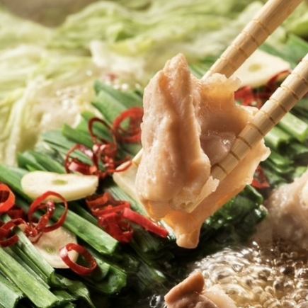 예약제【90분 음료 무제한 포함】하카타 모츠나베〈겨울의 추천 코스〉|5000엔(부가세 포함)