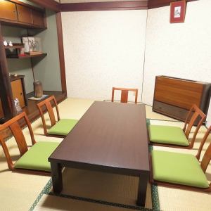 바닥 사이의 일본식 방