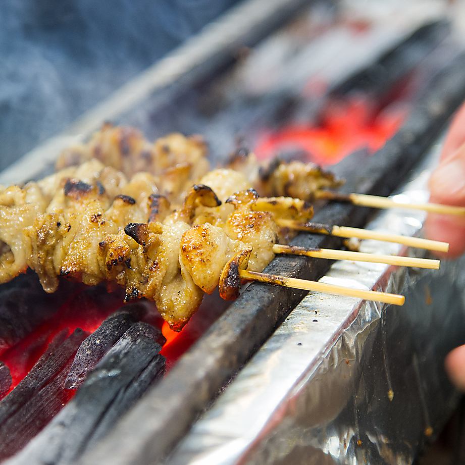 Enjoy the traditional flavors at this long-established, authentic yakitori restaurant in Furumachi.Great for banquets and various other occasions.