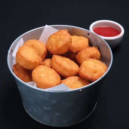 10 chicken nuggets