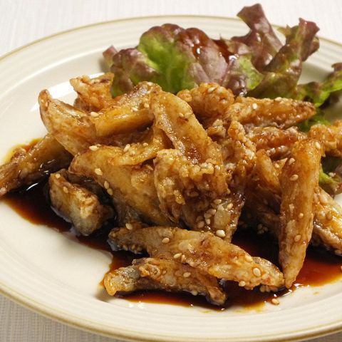 Deep-fried sweet and spicy fried chicken