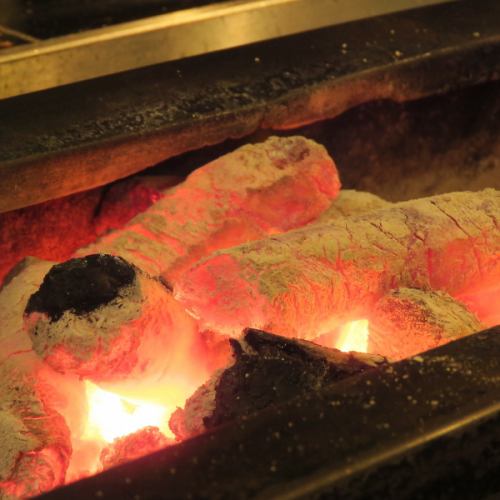Bincho charcoal! Charcoal grilled x secret sauce!