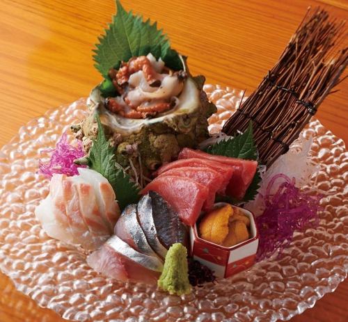 Assortment of five fresh fish sashimi