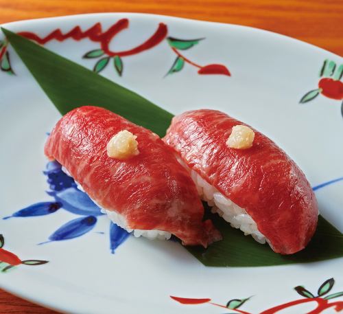 [Special] A5 Premium Japanese Black Beef <<Low Temperature Cooking>> Meat Sushi (1 Piece)