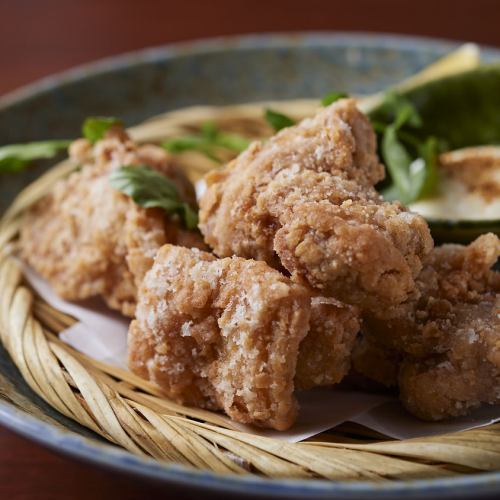 Deep-fried chicken thigh (using Tottori Oyama chicken)