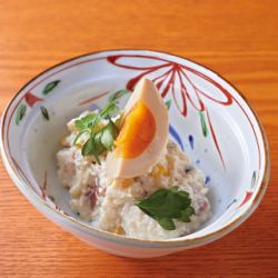 燻製ベーコンの白和えポテトサラダ