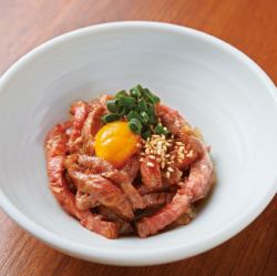 【特撰】黒毛和牛のユッケ《低温調理》