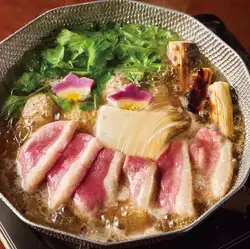 芹とつくねの鴨鍋　《2人前から4人前》