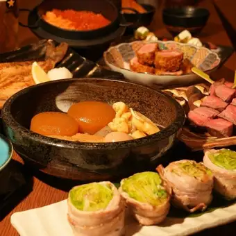 【含120分钟畅饮】“时令佳肴特别套餐”(共9道菜)包含高汤关东煮、炉端烧等热门菜肴!