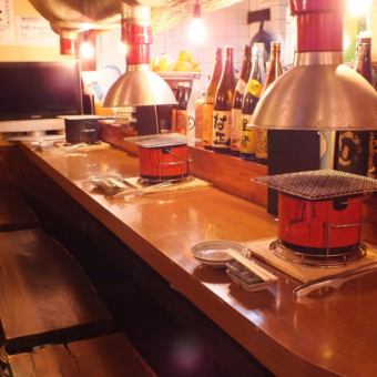 当店はカウンター席もご用意しております。おひとり様でもぜひお越しください。