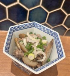 おかんの牛すじ煮込み(塩だし)