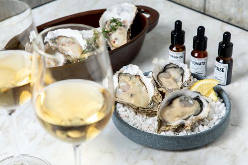 旬の生牡蠣を1年中提供