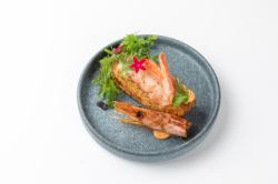 紅蝦龍蝦慕斯千層酥 1 份