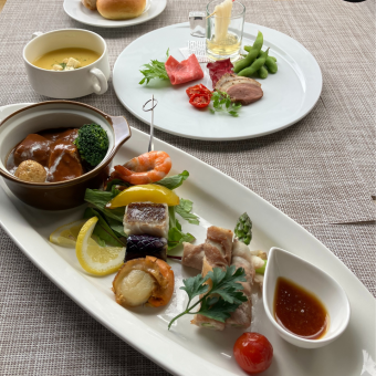 【期間限定】父の日ランチ（サラダ・デザート・ドリンクビュッフェ付）