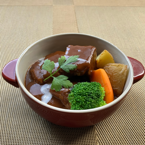 新潟県産和牛赤ワイン煮込み
