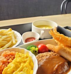 週末限定お子様ランチプレート