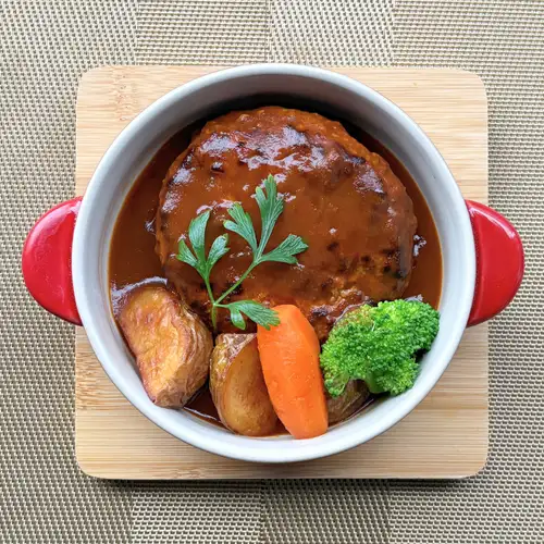 煮込みハンバーグ