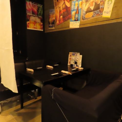 落ち着いた雰囲気の店内