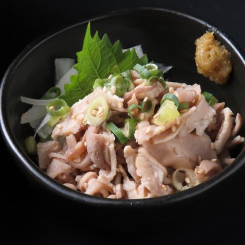 旬の食材を使用、逸品料理