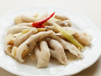 거품 봉오리 손톱 / 단풍나무 (닭 다리) 매운 냉채