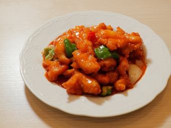 糖醋魚片 / 흰살 생선 감식초 소스