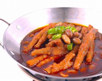 虎皮鷄爪/モミジ(鶏足)のピリ辛煮込み