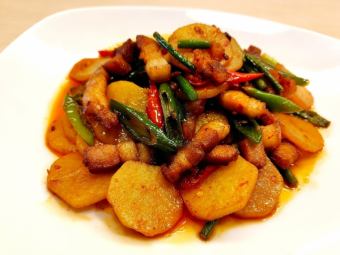 家常土豆片/ジャガイモのピリ辛炒め