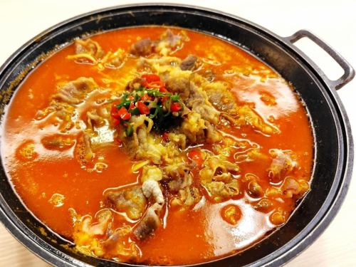 酸湯肥牛/国産牛バラ肉の殻酸味スープ煮込み