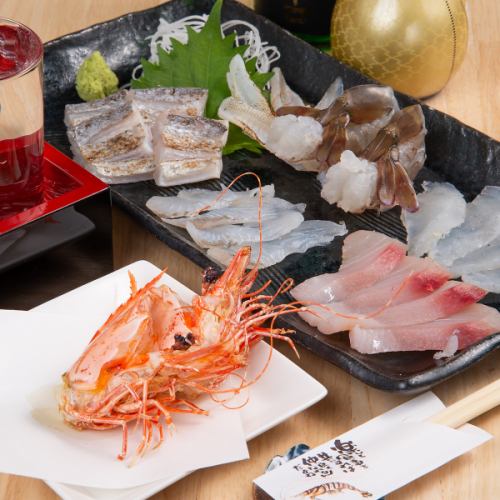 【鮮度◎】漁師から直接仕入れた旬の魚介の旨みが詰まったお刺身3点盛りを堪能あれ！
