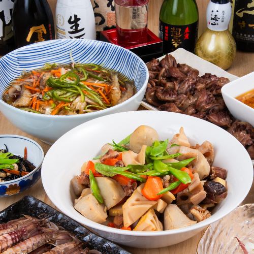 【選べる楽しさ】エビマヨやもずく酢など◎日替わりで楽しむ大皿料理は家庭の味