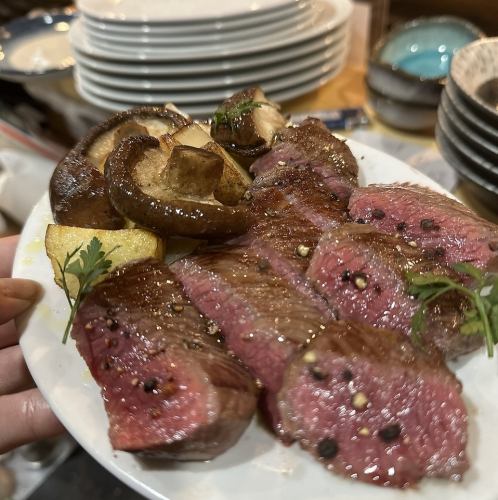 【上質な肉体験◎】≪愛知県産 牛ザブトン≫で贅沢な食事を！1880円(税込)