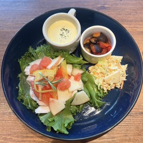 [Summer Lunch Only] Homemade Chicken Ham Salad Plate