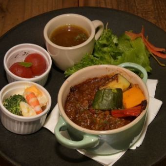 夏野菜のキーマカレープレート