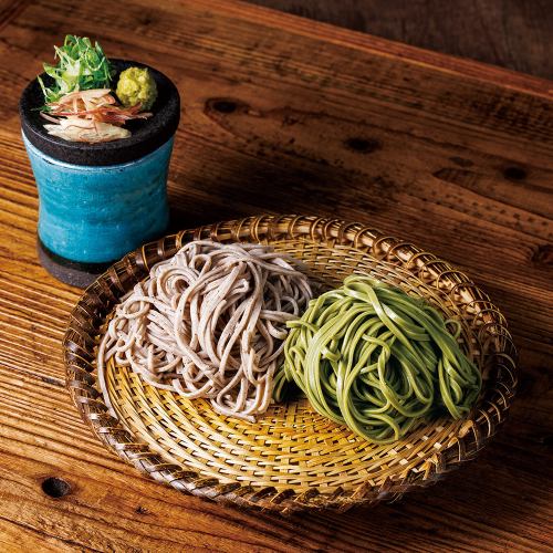 100% Buckwheat Two-Colored Bamboo Serving