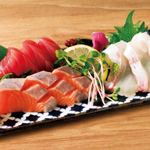 Assortment of 3 kinds of sashimi