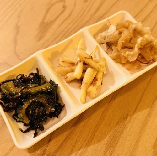 本日の平田漬物店のお漬物3点盛り