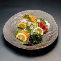 Fresh fish sashimi platter with three kinds