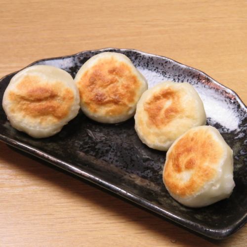 肉汁たっぷり焼餃子