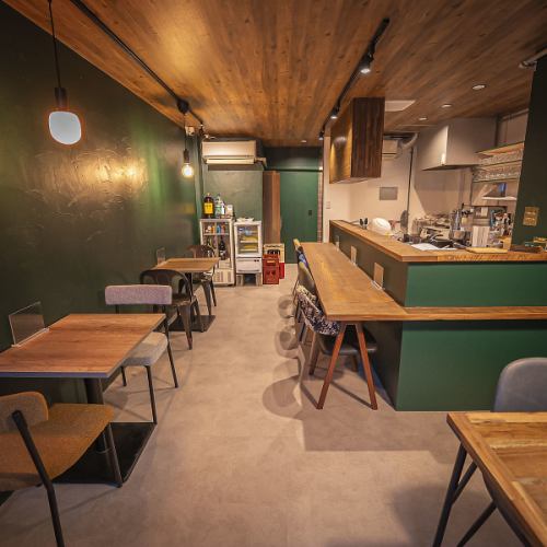 くつろげる少人数席