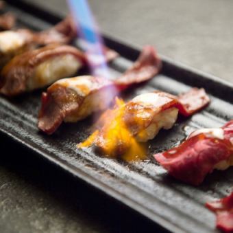 肉寿司の6貫盛り合わせ